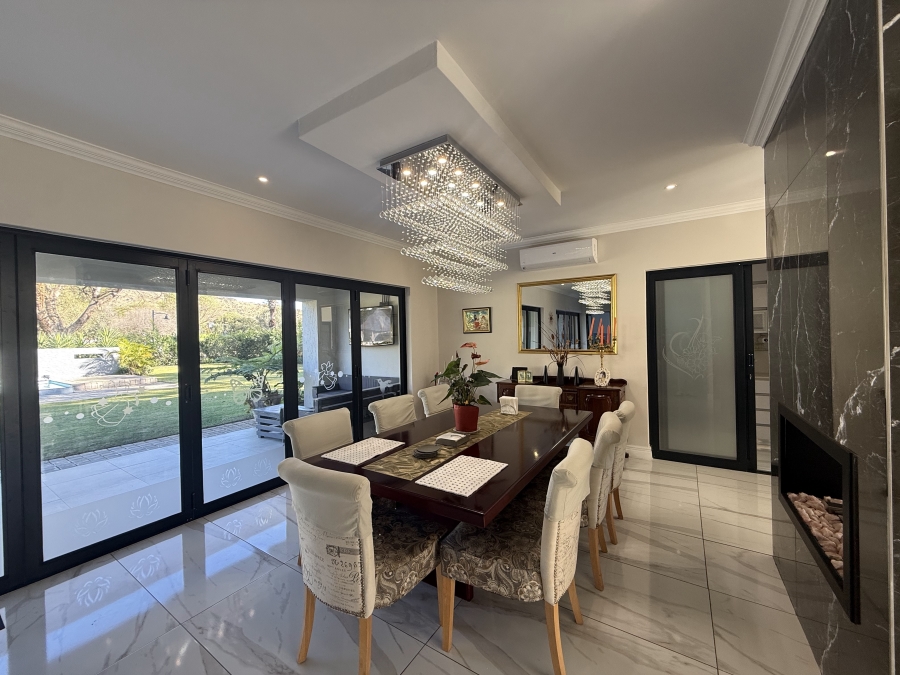5 Bedroom Property for Sale in The Islands Estates North West